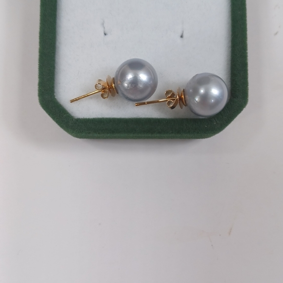 Amazon.com: 14k Gold Tahitian South sea Pearl Stud Earrings  #4 Authentic Southsea Pearl earrings Bluesh 14K gold stud